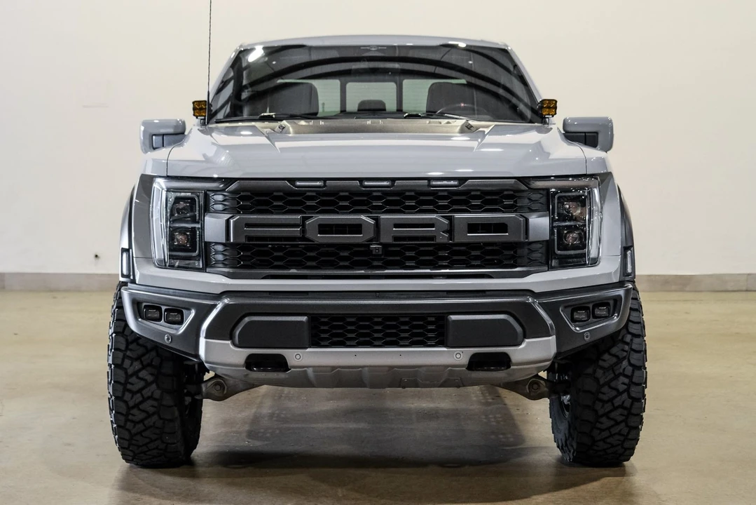 2023 Ford F-150 Raptor 14th Gen - Image 2 of 12