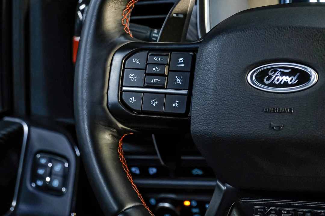 2023 Ford F-150 Raptor 14th Gen - Image 24 of 31