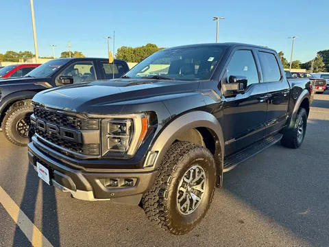 2023 Ford F-150 Raptor Pickup 4D 5 1/2 ft