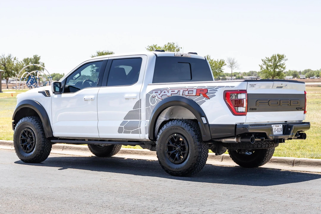 2023 Ford F-150 Raptor 14th Gen - Image 4 of 31