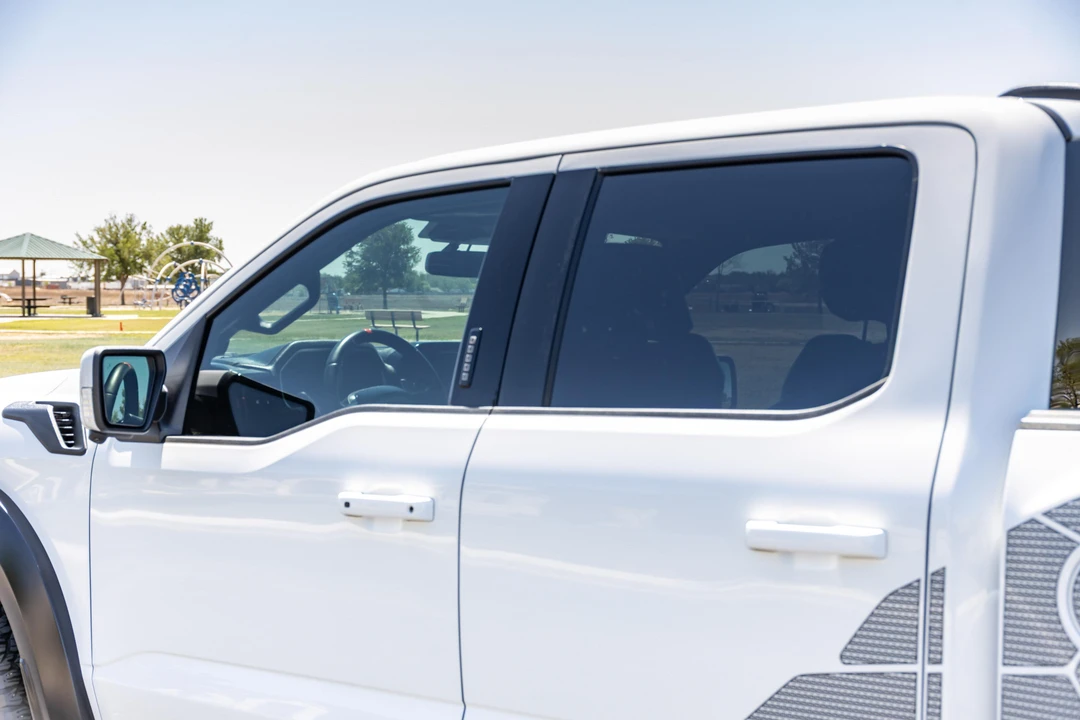 2023 Ford F-150 Raptor 14th Gen - Image 25 of 31
