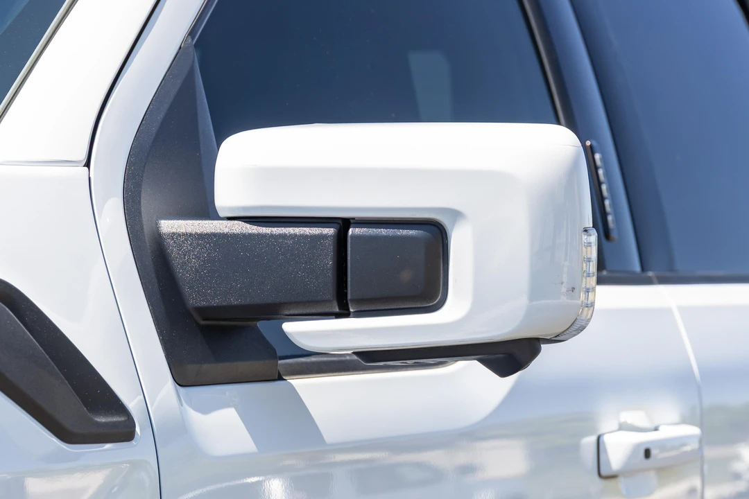 2023 Ford F-150 Raptor 14th Gen - Image 21 of 31