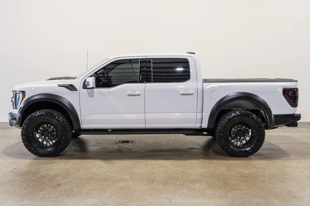 2023 Ford F-150 Raptor 14th Gen - Image 8 of 12