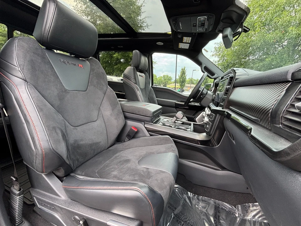 2023 Ford F-150 Raptor 14th Gen - Image 23 of 31