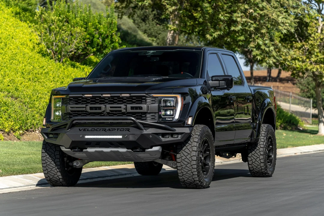 2023 Ford F-150 Raptor 14th Gen - Image 11 of 31