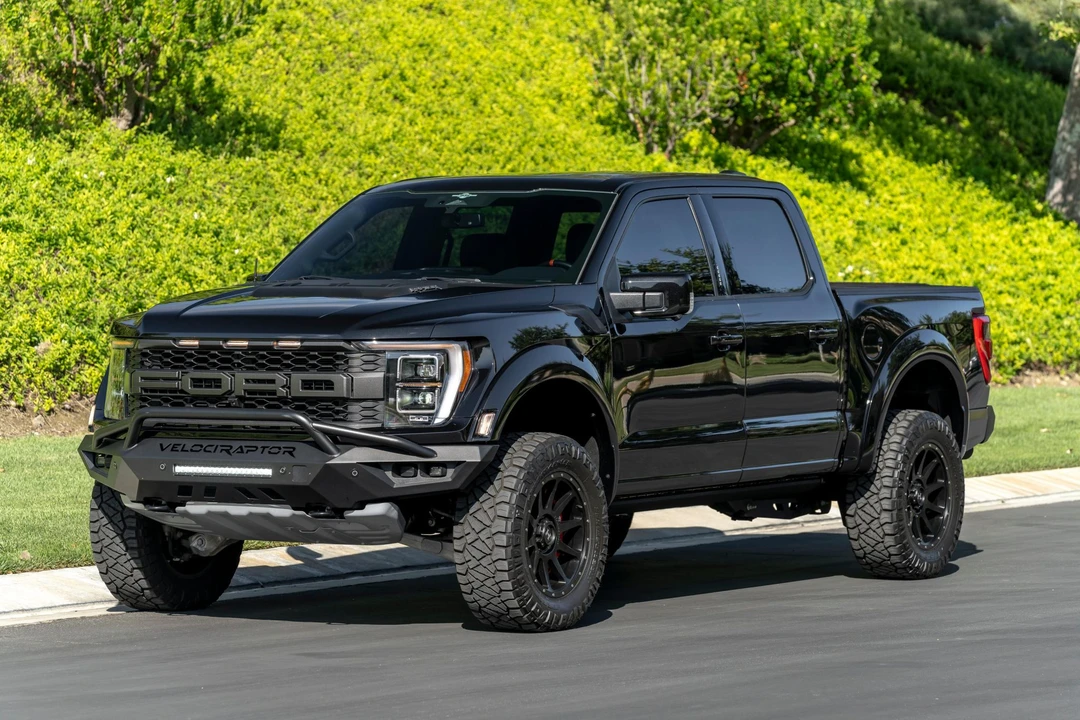 2023 Ford F-150 Raptor 14th Gen - Image 5 of 31