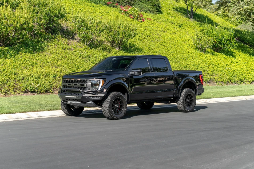 2023 Ford F-150 Raptor 14th Gen - Image 6 of 31