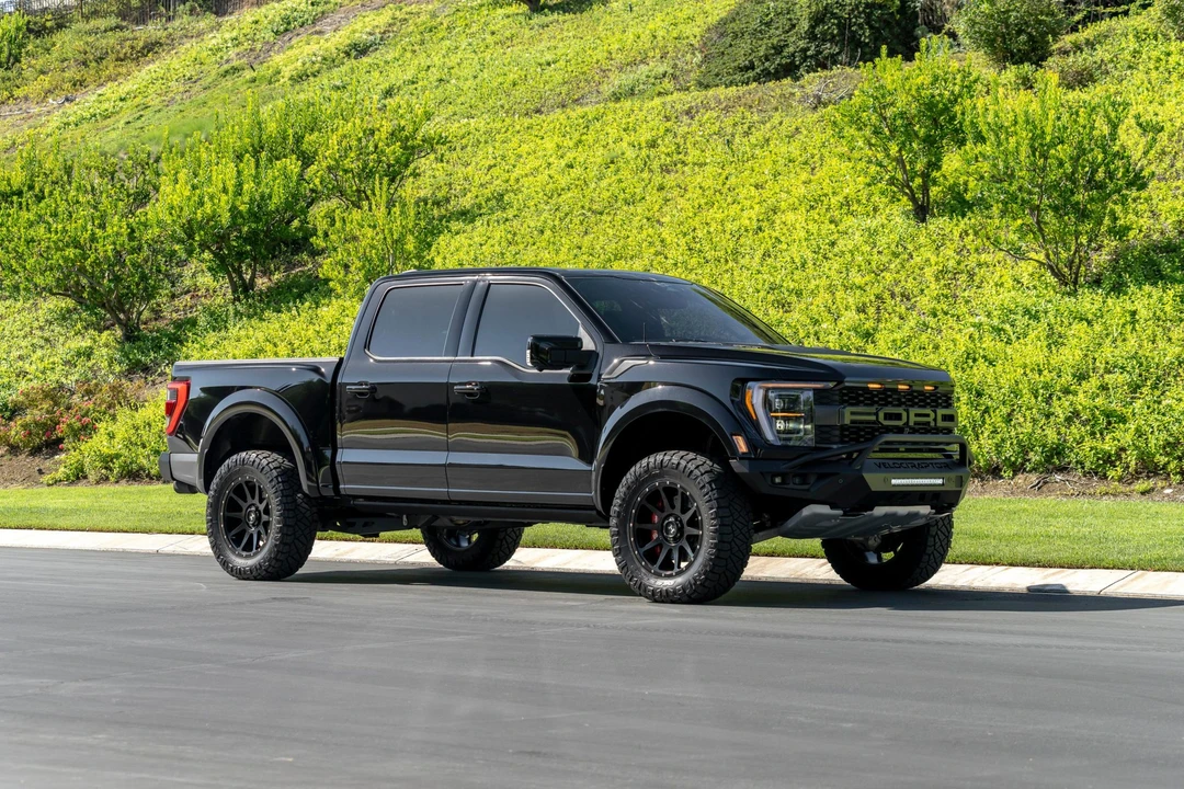 2023 Ford F-150 Raptor 14th Gen - Image 30 of 31
