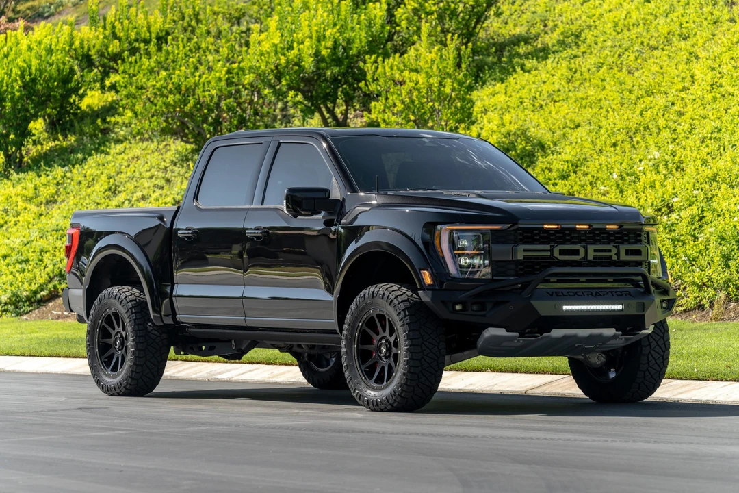 2023 Ford F-150 Raptor 14th Gen - Image 27 of 31