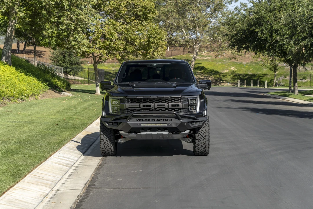 2023 Ford F-150 Raptor 14th Gen - Image 17 of 31