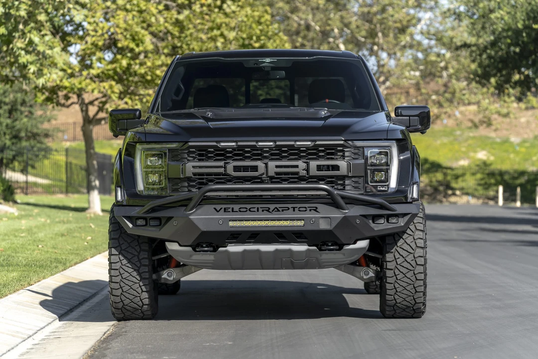 2023 Ford F-150 Raptor 14th Gen - Image 15 of 31