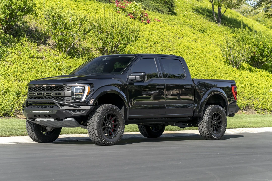 2023 Ford F-150 Raptor 14th Gen - Image 2 of 31
