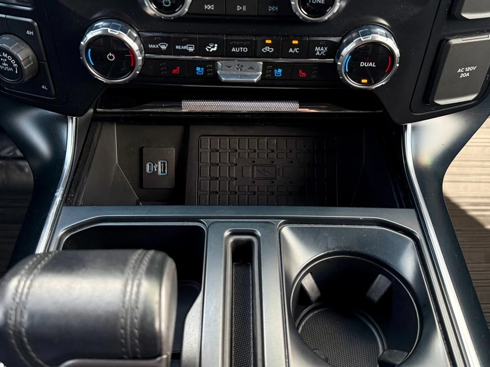 2023 Ford F-150 Raptor 14th Gen - Image 16 of 31