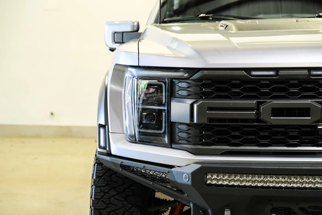 2023 Ford F-150 Raptor 14th Gen - Image 4 of 12