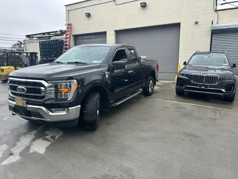 2023 Ford F-150 XLT Super Cab