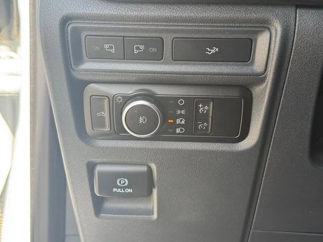 2023 Ford - Image 26 of 31