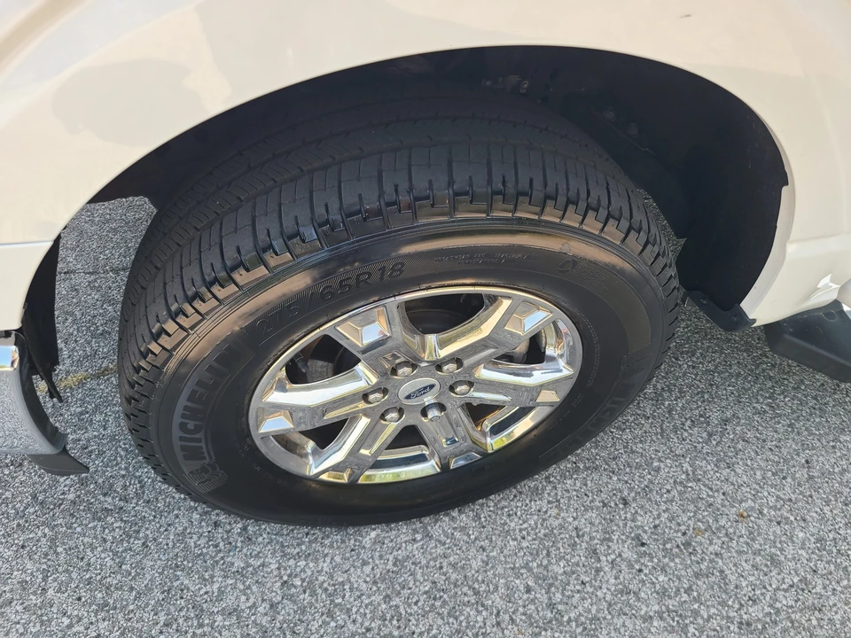 2023 Ford F-150 14th Gen - Image 23 of 25
