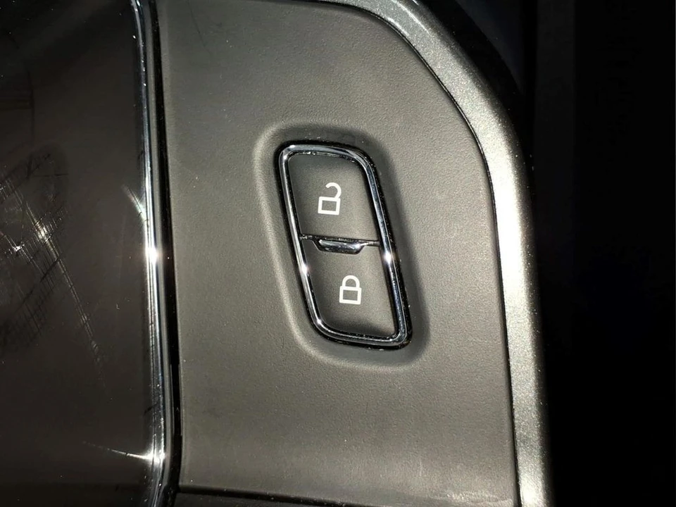2023 Ford F-150 14th Gen - Image 15 of 25