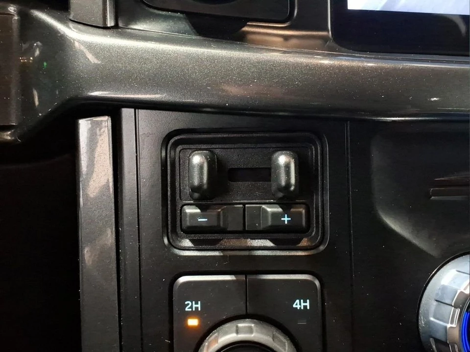 2023 Ford F-150 14th Gen - Image 12 of 27