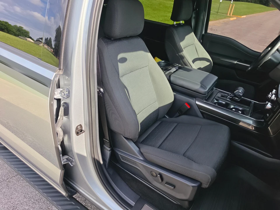 2023 Ford F-150 14th Gen - Image 26 of 31