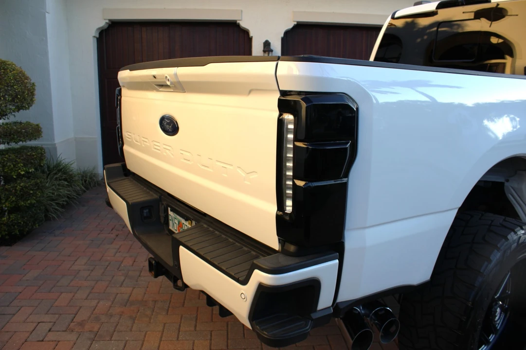 2023 Ford Super Duty 5th Gen - Image 19 of 21