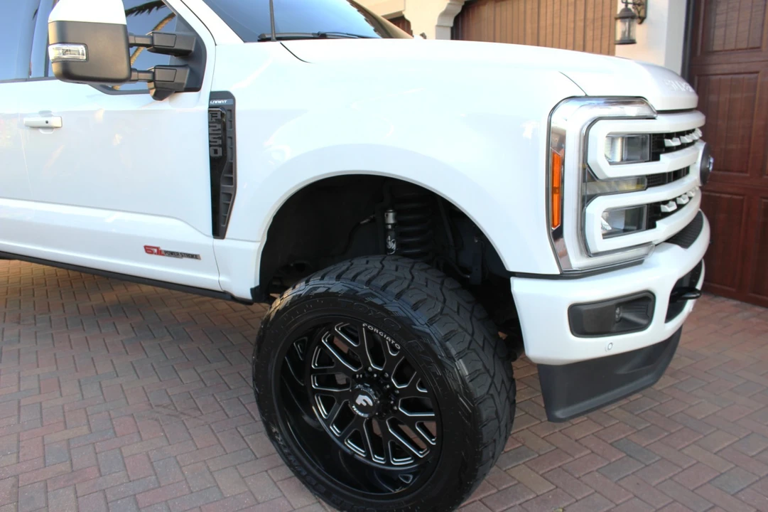 2023 Ford Super Duty 5th Gen - Image 3 of 21