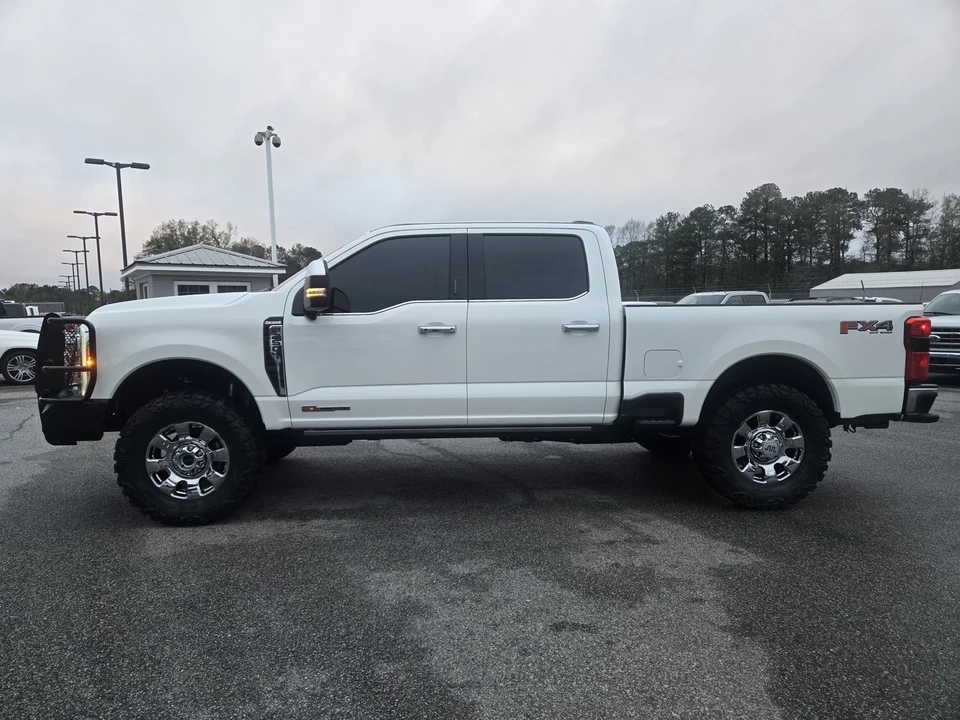 2023 Ford Super Duty 5th Gen - Image 4 of 10
