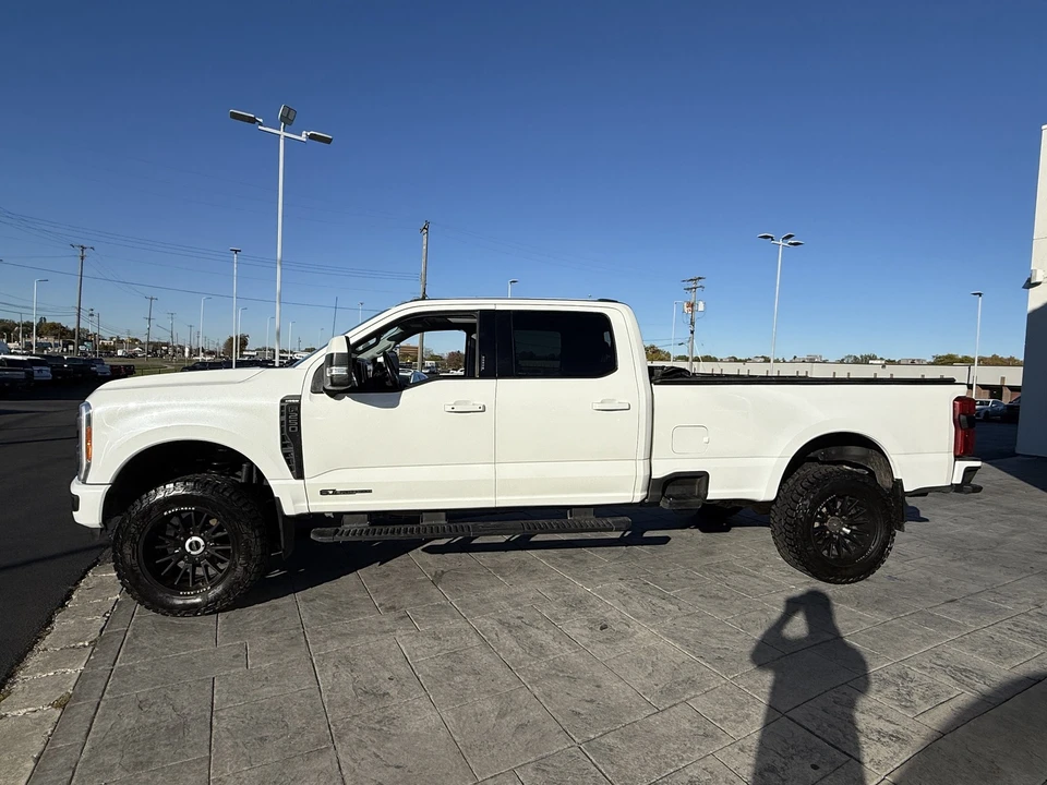 2023 Ford Super Duty 5th Gen - Image 3 of 21