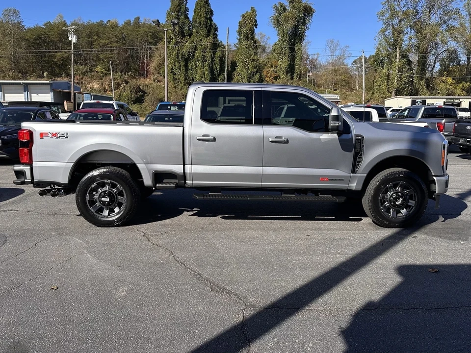 2023 Ford Super Duty 5th Gen - Image 5 of 12