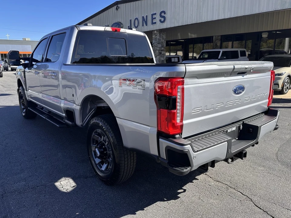 2023 Ford Super Duty 5th Gen - Image 8 of 12
