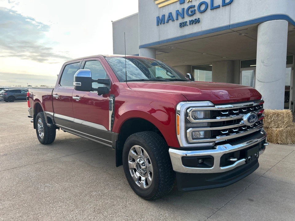 2023 Ford Super Duty 5th Gen - Image 2 of 12