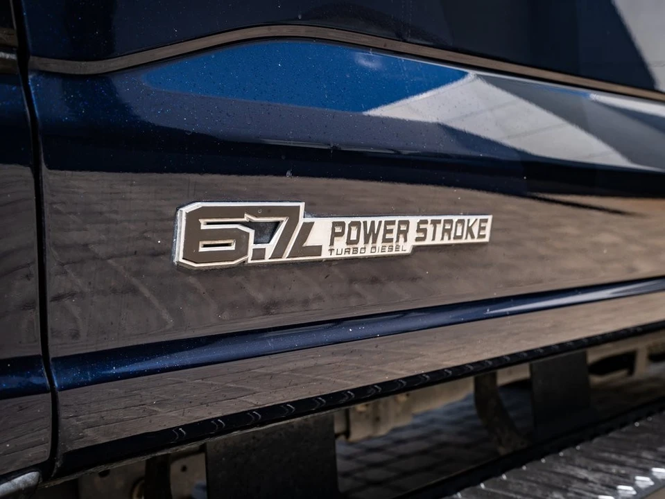2023 Ford Super Duty 5th Gen - Image 16 of 21