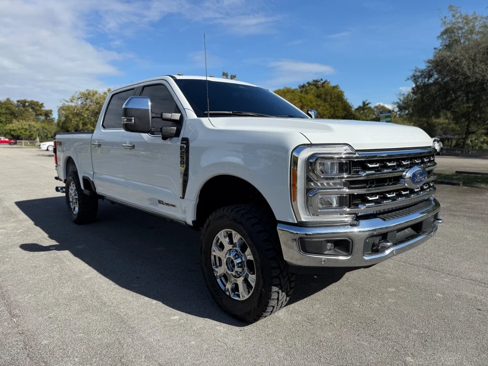 2023 Ford Super Duty 5th Gen - Image 2 of 21