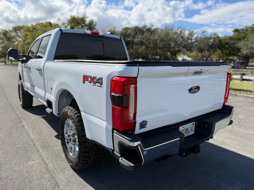 2023 Ford Super Duty 5th Gen - Image 11 of 21