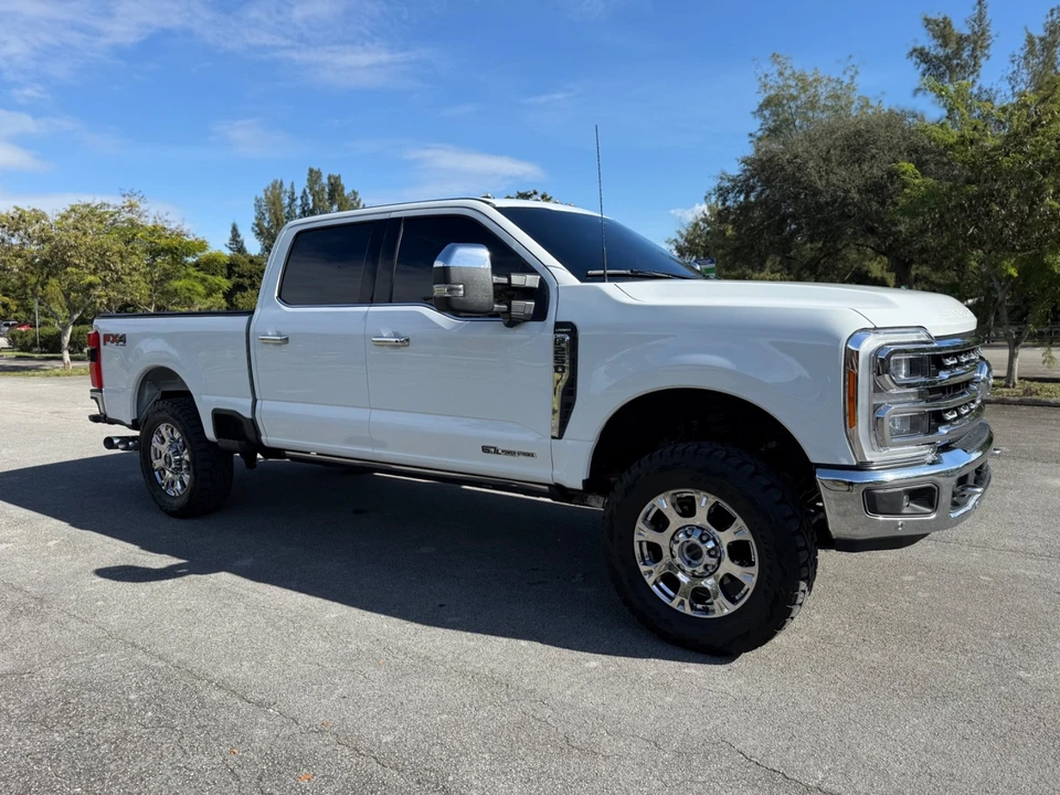 2023 Ford Super Duty 5th Gen - Image 4 of 21