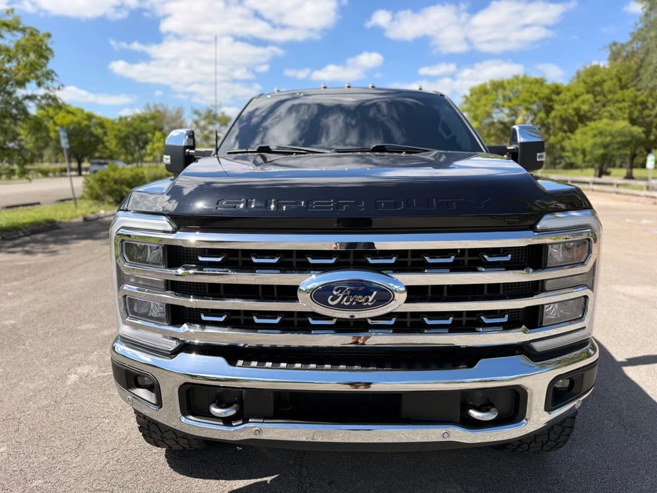 2023 Ford Super Duty 5th Gen - Image 14 of 21