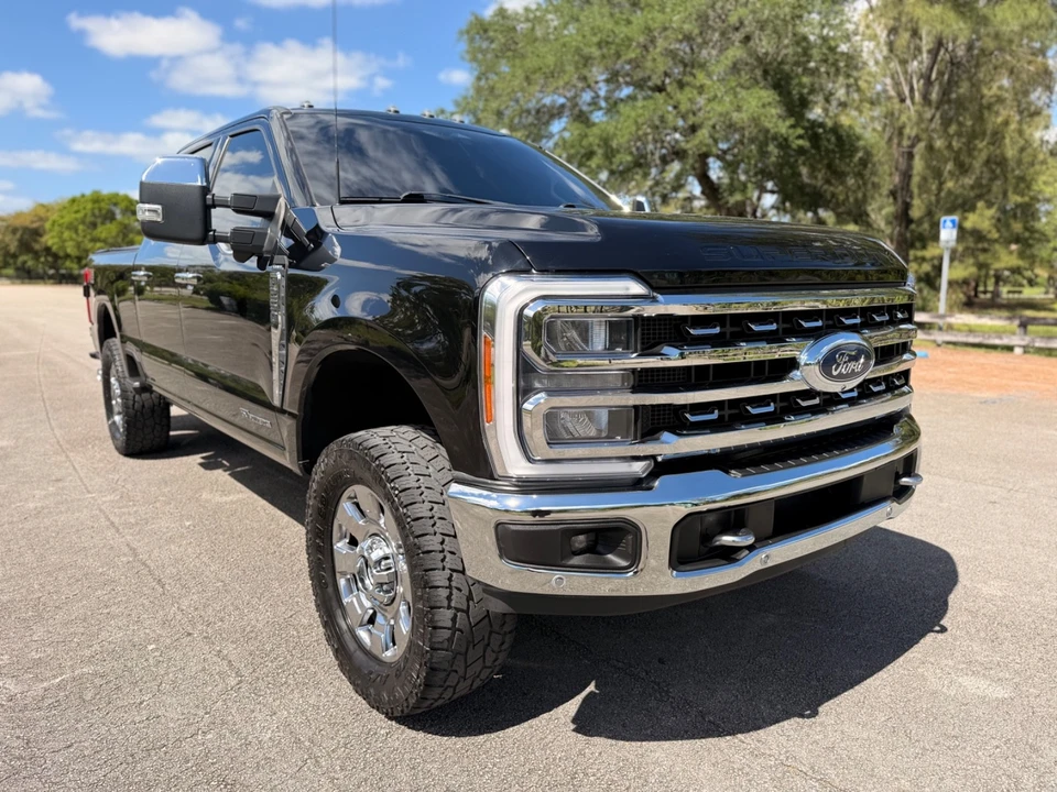 2023 Ford Super Duty 5th Gen - Image 2 of 21