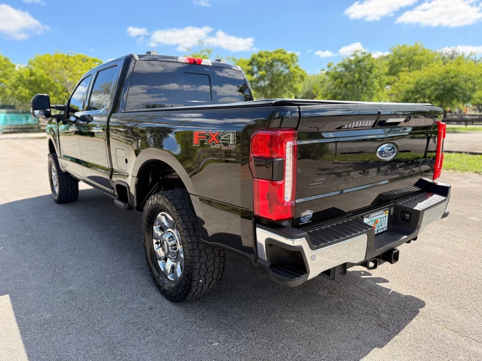 2023 Ford Super Duty 5th Gen - Image 9 of 21