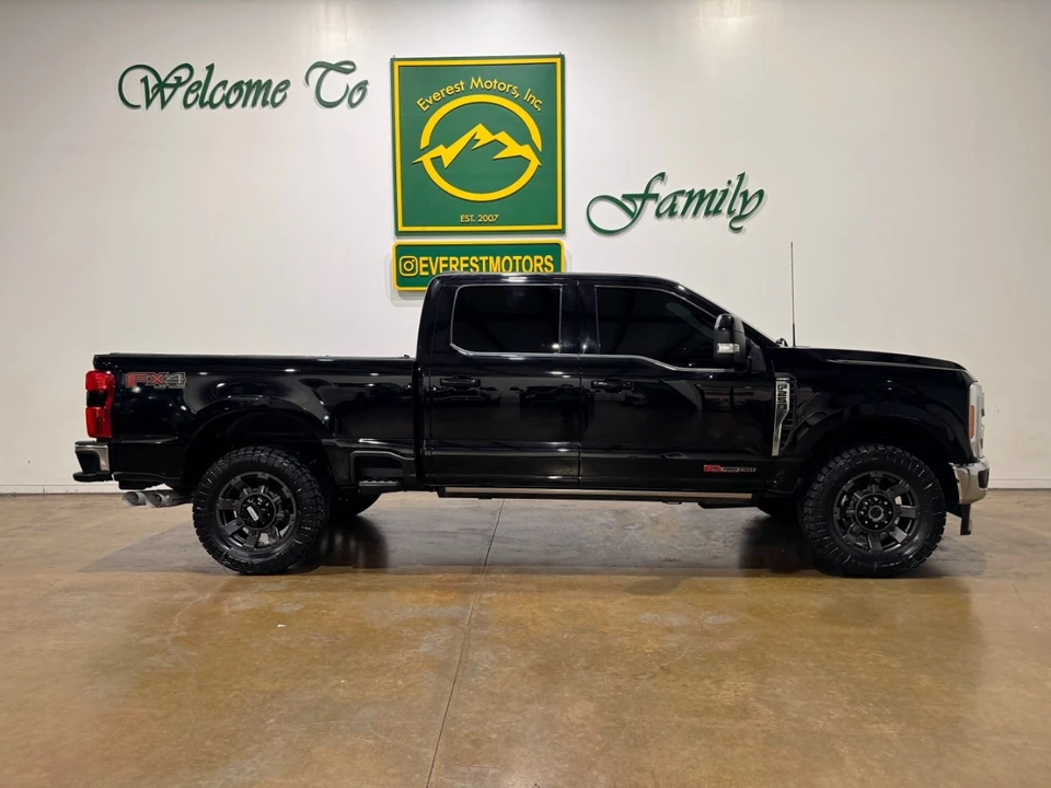 2023 Ford Super Duty 5th Gen - Image 9 of 12