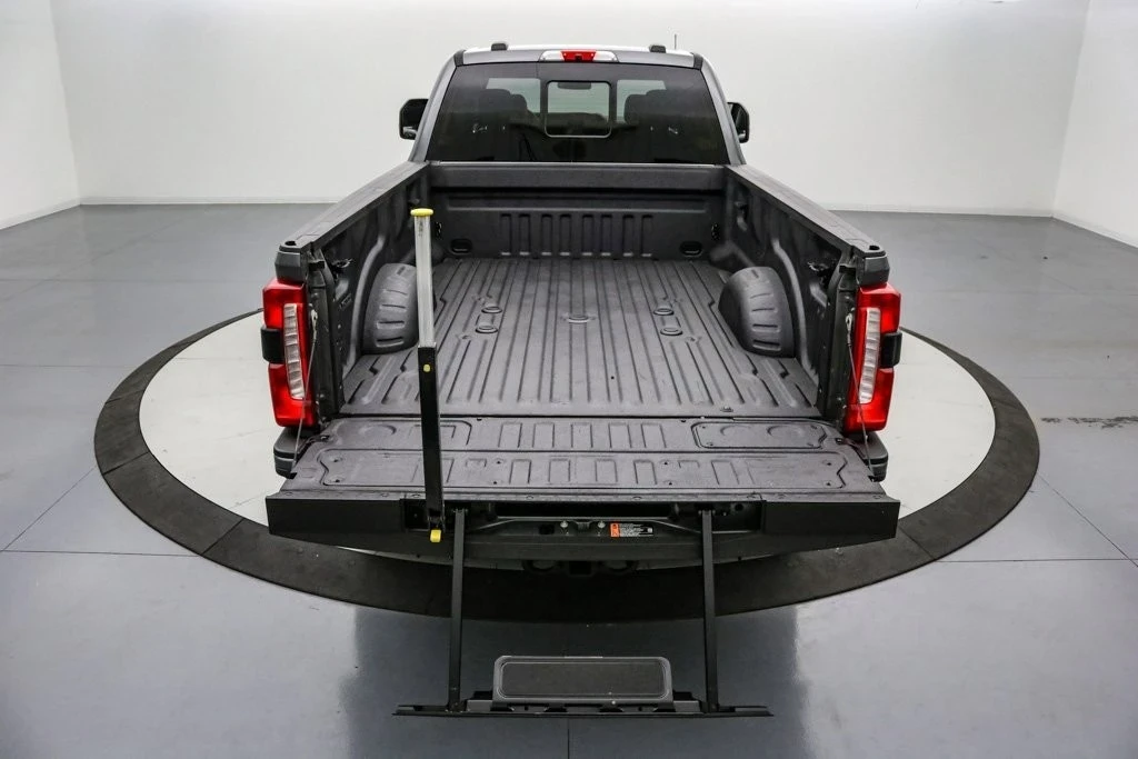 2023 Ford Super Duty 5th Gen - Image 7 of 21