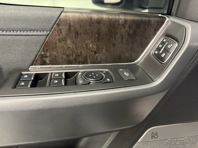 2023 Ford Super Duty 5th Gen - Image 13 of 21