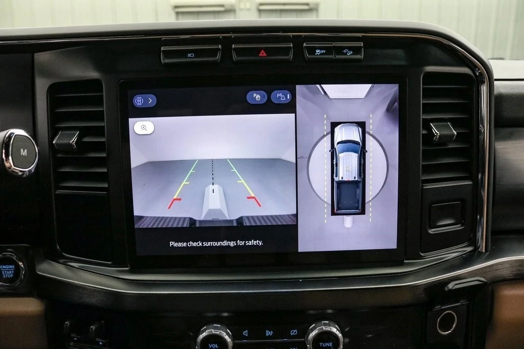 2023 Ford Super Duty 5th Gen - Image 19 of 21