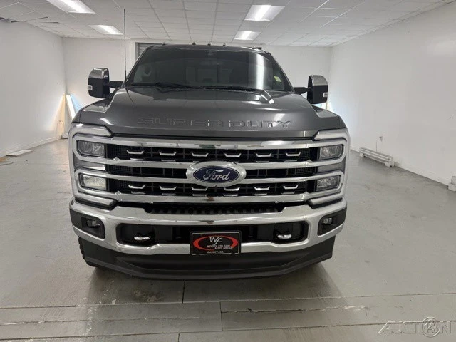2023 Ford Super Duty 5th Gen - Image 2 of 21