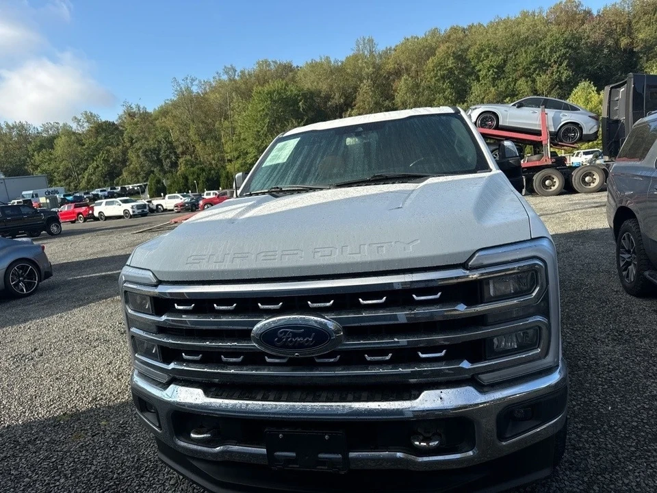 2023 Ford Super Duty 4th Gen - Image 2 of 12