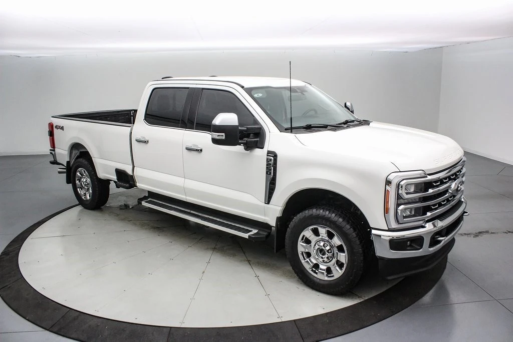 2023 Ford Super Duty 5th Gen - Image 2 of 21