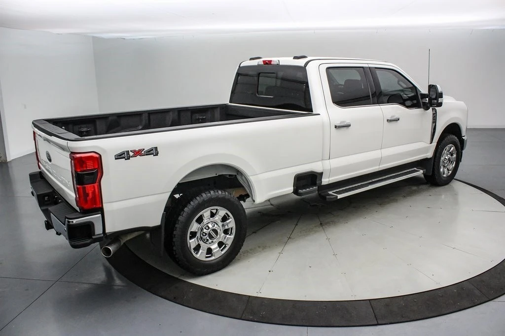 2023 Ford Super Duty 5th Gen - Image 5 of 21