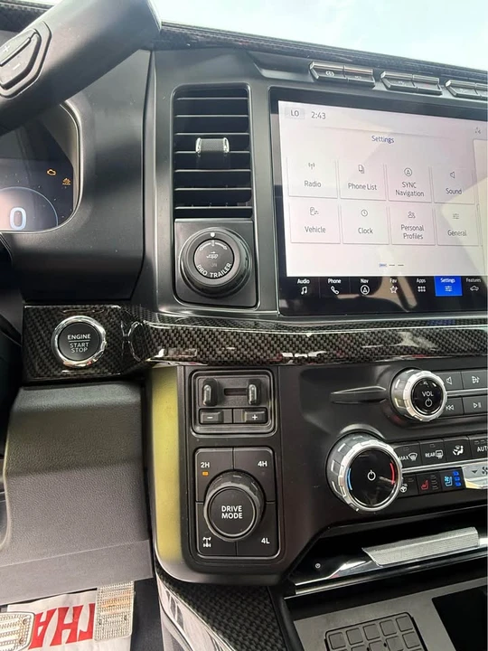 2023 Ford Super Duty 5th Gen - Image 15 of 18