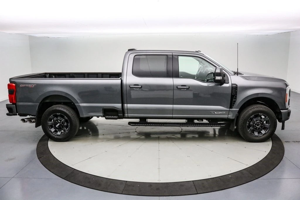2023 Ford Super Duty 5th Gen - Image 4 of 21