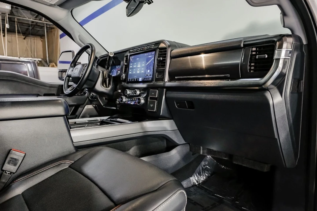 2023 Ford Super Duty 5th Gen - Image 18 of 21