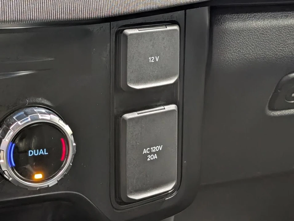 2023 Ford Super Duty 5th Gen - Image 8 of 31